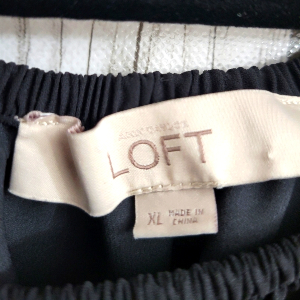 Blouse - Picture 2 of 6